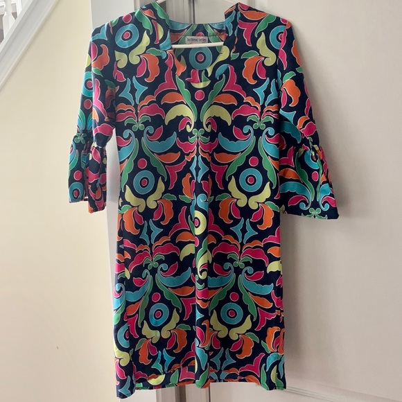 Buckhead Bettie Tops - Buckhead Betties paisley flare sleeve tunic top S